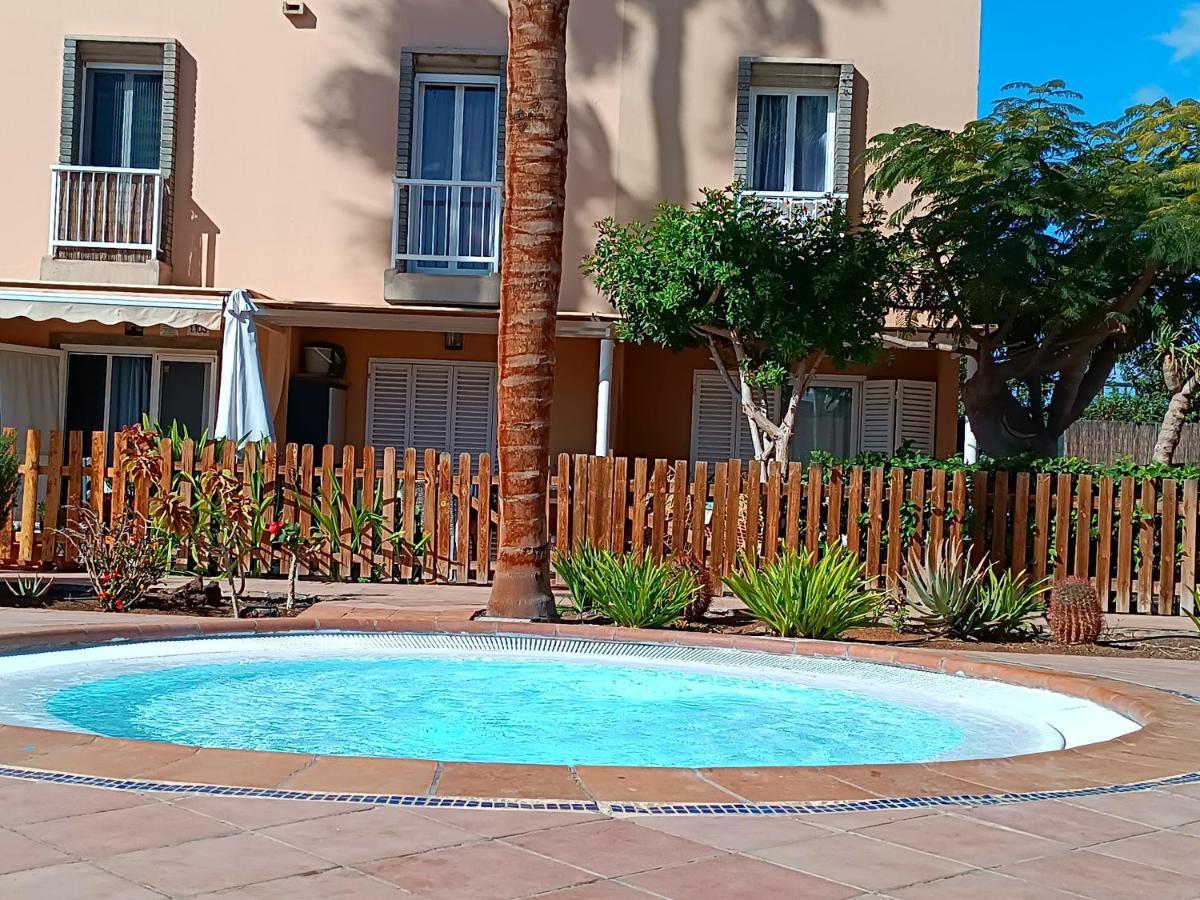 Cozy Bungalow Maspalomas Green Exterior photo
